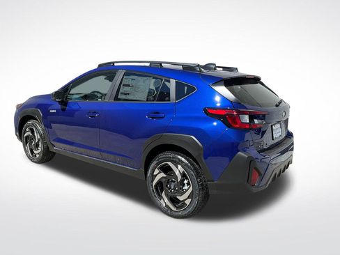 New 2026 Subaru Crosstrek 2.5i Limited AWD/4WD image 3