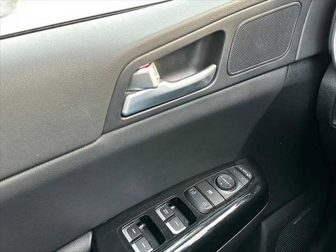 Used 2022 Kia Sportage SX image 35
