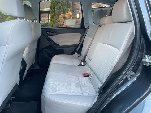 Used 2015 Subaru Forester 2.5i Premium w/ All-Weather Package image 40