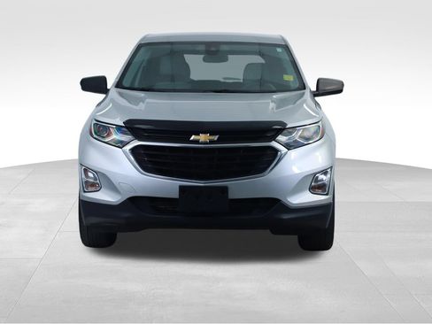 Used 2020 Chevrolet Equinox LS w/ LS Convenience Package AWD/4WD image 6