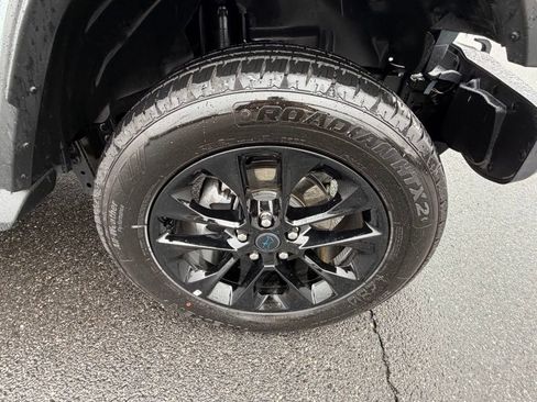 Used 2025 Jeep Wrangler Unlimited Sahara image 15