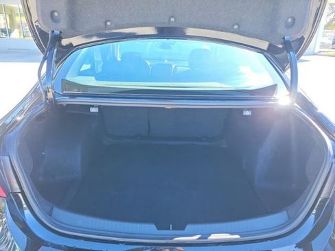 Used 2025 Chevrolet Malibu LT image 11