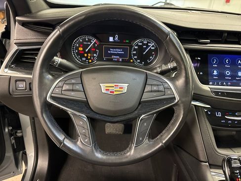 Certified 2023 Cadillac XT5 Premium Luxury image 33