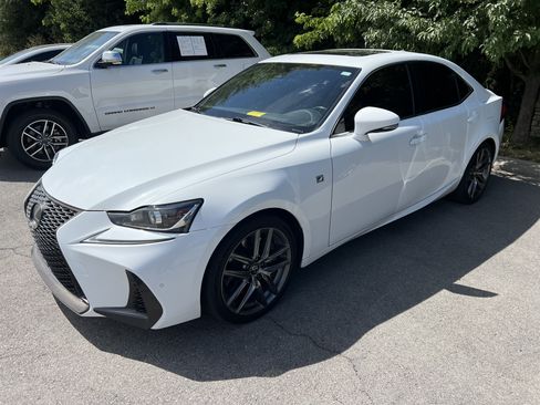 Used 2020 Lexus IS 350 F Sport w/ F Sport Package AWD/4WD image 5