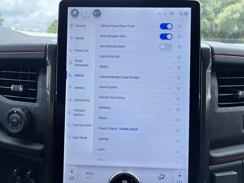 New 2024 Ford Expedition Limited image 42