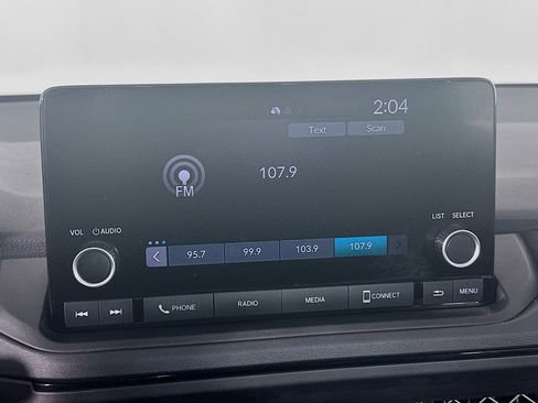 Used 2025 Honda Accord SE image 19