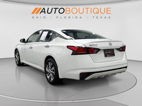 Used 2024 Nissan Altima 2.5 S FWD image 3
