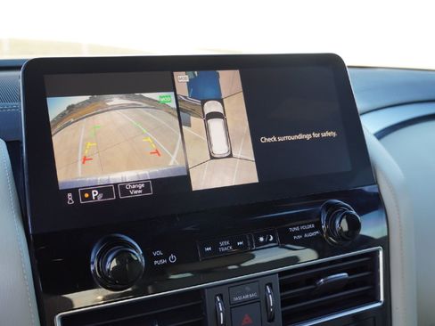 Certified 2022 INFINITI QX80 Sensory w/ All-Season Package image 13