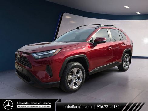 Used 2023 Toyota RAV4 XLE w/ Convenience Package FWD image 1