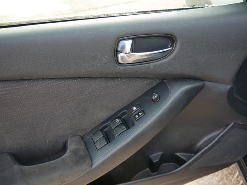 Used 2011 Nissan Altima 2.5 S image 20