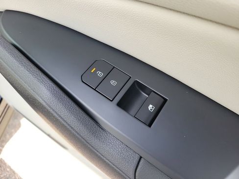 New 2026 Kia Sportage EX image 11