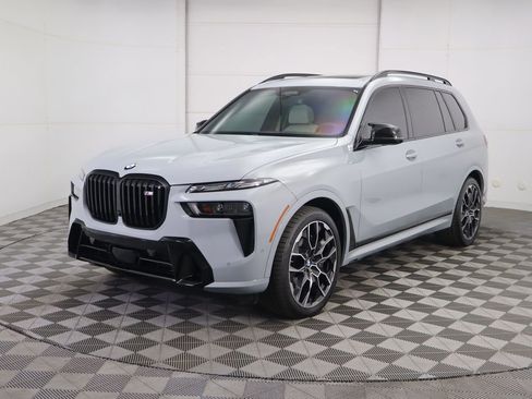 Used 2024 BMW X7 M60i w/ Executive Package image 1