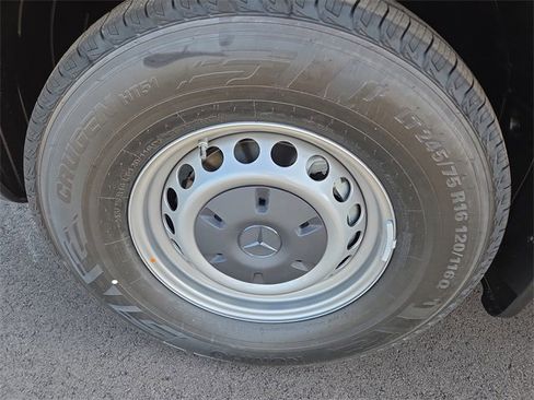 New 2026 Mercedes-Benz Sprinter 2500 image 27