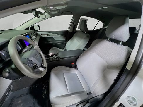 Certified 2025 Toyota Camry LE AWD/4WD image 18