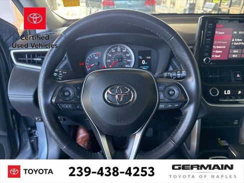 Certified 2022 Toyota Corolla Cross LE image 18