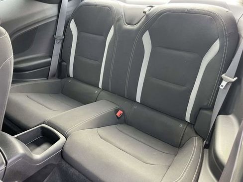 Used 2017 Chevrolet Camaro SS image 15