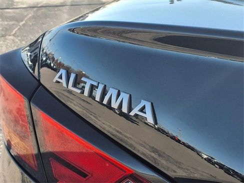 Used 2023 Nissan Altima 2.5 SL image 37