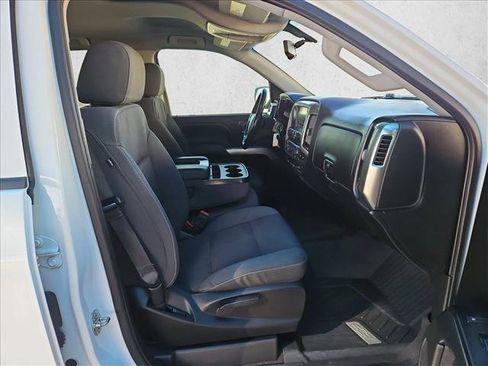 Used 2018 Chevrolet Silverado 1500 LT w/ Texas Edition image 20