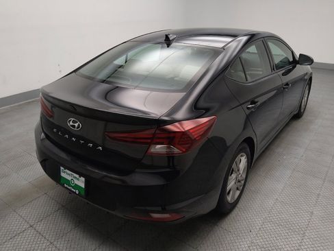 Used 2019 Hyundai Elantra Value Edition FWD image 9