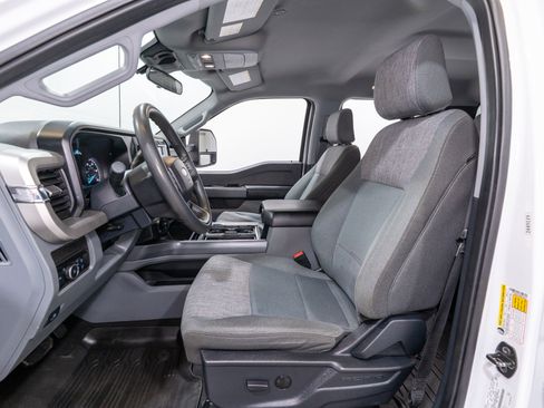 Used 2024 Ford F250 XLT w/ FX4 Off-Road Package image 15