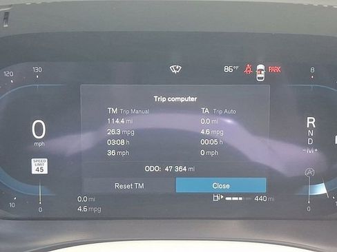 Used 2024 Volvo XC60 B5 Plus image 22