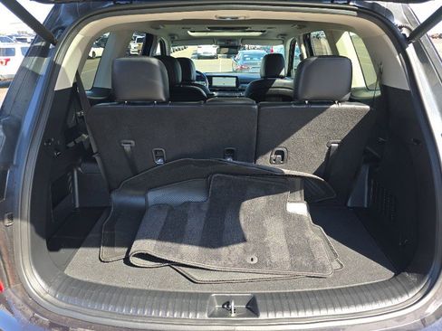 Used 2025 Kia Telluride S image 16