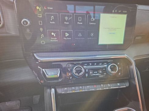 Used 2024 GMC Sierra 1500 Denali Ultimate image 10