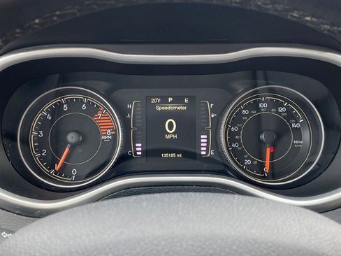 Used 2016 Jeep Cherokee Sport w/ Cold Weather Group image 25