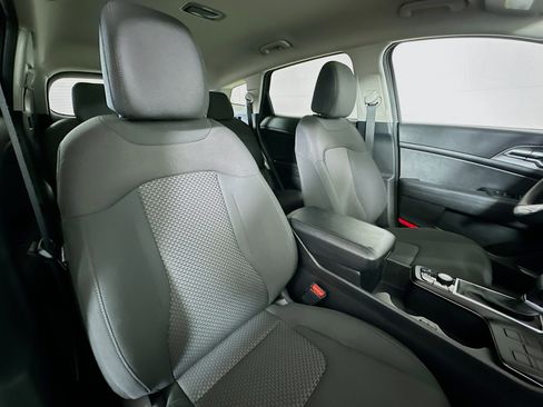 Certified 2023 Kia Sportage LX FWD image 26