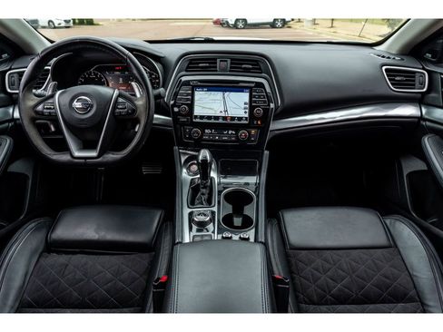 Used 2017 Nissan Maxima SR w/ Midnight Edition image 17