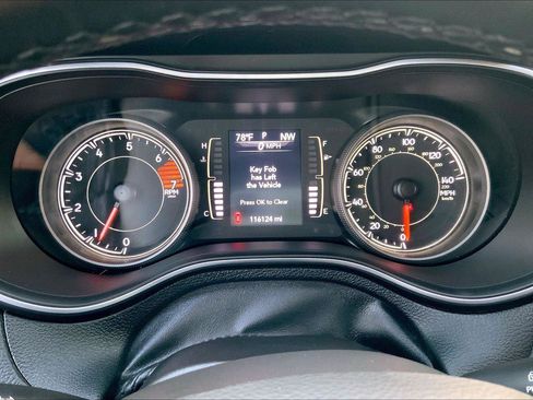 Certified 2021 Jeep Cherokee Latitude Plus AWD/4WD image 20