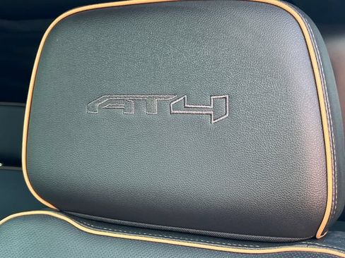 Used 2023 GMC Yukon AT4 w/ AT4 Premium Package AWD/4WD image 17