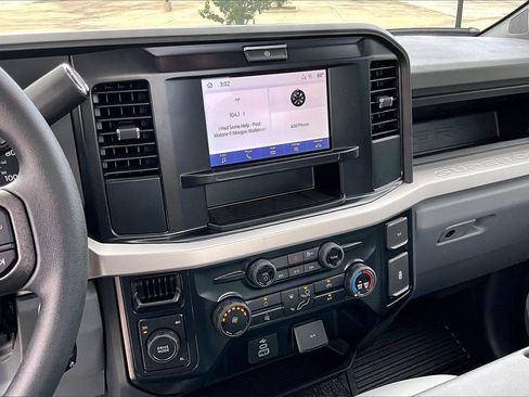 New 2025 Ford F450 XL image 8