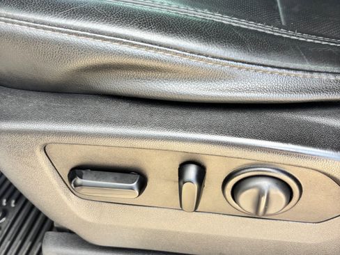 Used 2020 GMC Sierra 1500 SLT w/ SLT Premium Plus Package image 16