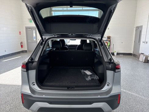 New 2026 Volkswagen Tiguan SE AWD/4WD image 19