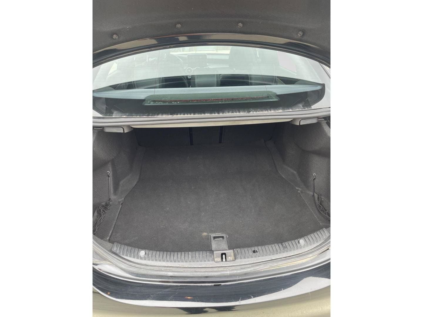 Used 2018 Mercedes-Benz C 300 Sedan image 27