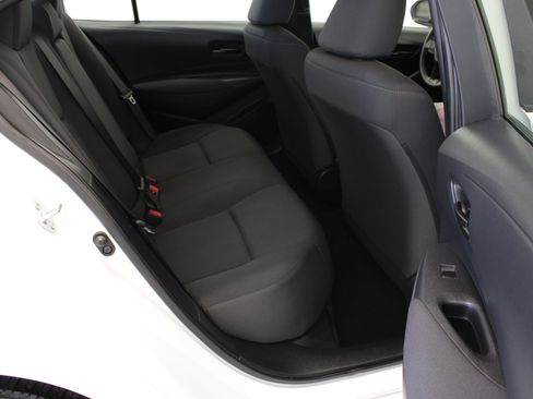Used 2024 Toyota Corolla LE FWD image 30