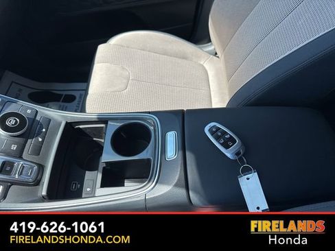 Used 2023 Hyundai Santa Fe SEL FWD image 24