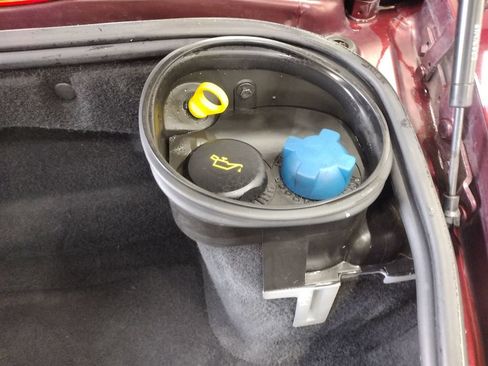 Used 2004 Porsche Boxster RWD image 16