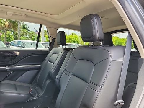Certified 2024 Lincoln Aviator 2WD w/ Premium Package image 13