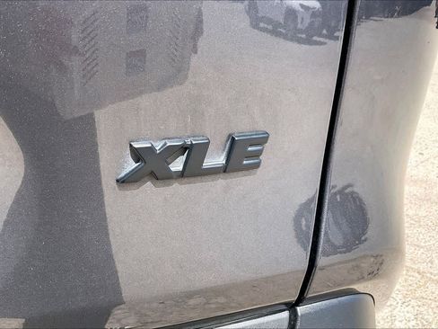Used 2023 Toyota RAV4 XLE image 10