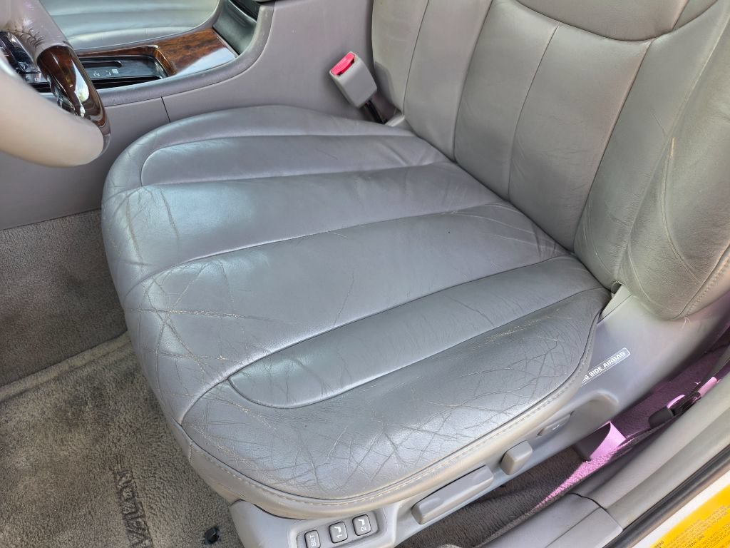Used 2003 Toyota Avalon XLS FWD image 16