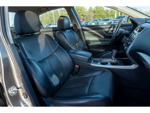 Used 2015 Nissan Altima 2.5 SL image 16
