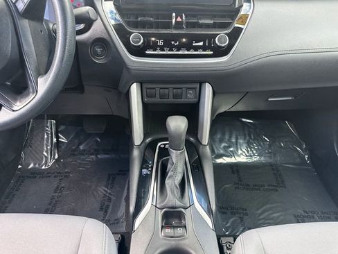 Used 2024 Toyota Corolla Cross AWD Hybrid image 23