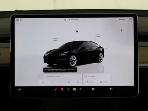 Used 2023 Tesla Model 3 Standard Range image 23