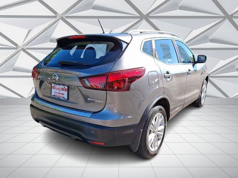 Used 2017 Nissan Rogue Sport SV image 10