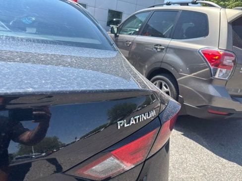 Used 2019 Nissan Altima 2.5 Platinum FWD image 28