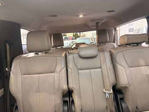 Used 2018 Ford Expedition Max XLT w/ Equipment Group 202A image 22