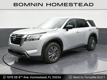 Used 2025 Nissan Pathfinder S