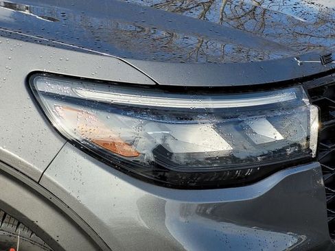 New 2026 Ford Explorer ST w/ Sun And Sound Package image 10